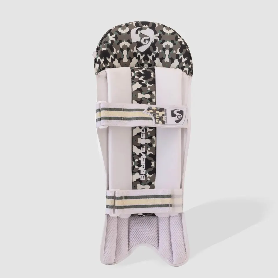 SG Savage Lite Wicket Keeping Legguard
